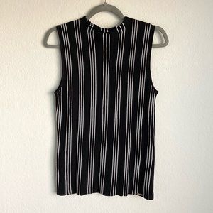 \T. Tahari\ Striped Sleeveless Sweater Top